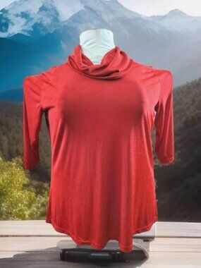 Anxiety Cafe Red Turtleneck Top 22W | Stretchy Knit 3/4 Sleeve